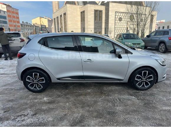 Sahibinden Renault Clio 1.5 dCi Icon 2017 Model 