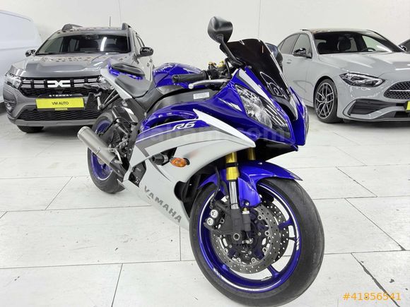 VM AUTO'DAN YAMAHA YZF R6 HATASIZ BOYASIZ TRAMERSİZ