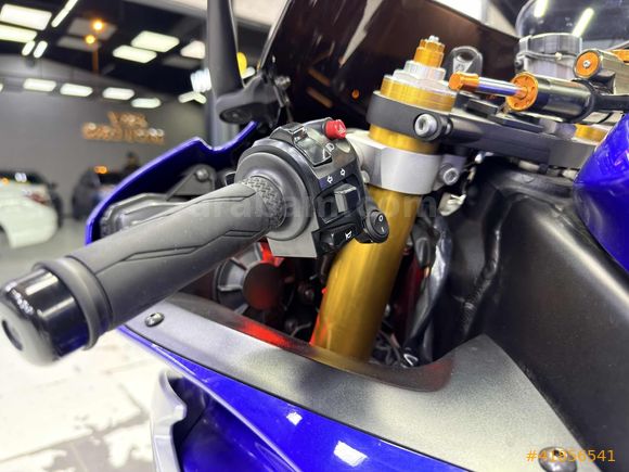 VM AUTO'DAN YAMAHA YZF R6 HATASIZ BOYASIZ TRAMERSİZ