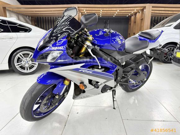 VM AUTO'DAN YAMAHA YZF R6 HATASIZ BOYASIZ TRAMERSİZ