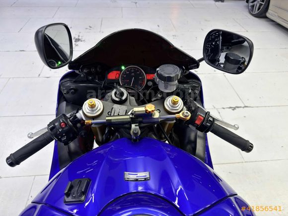VM AUTO'DAN YAMAHA YZF R6 HATASIZ BOYASIZ TRAMERSİZ