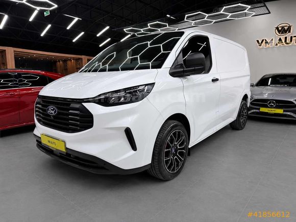 VM AUTO'DAN FORD CUSTOM 320S HATASIZ BOYASIZ %20 FATURALI