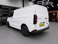 VM AUTO'DAN FORD CUSTOM 320S HATASIZ BOYASIZ %20 FATURALI