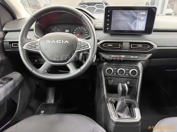 VM AUTO'DAN DACİA STEPWAY HATASIZ BOYASIZ %20 FATURALI