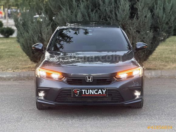 2021 HATASIZ BOYASIZ CİVİC 1.5 VTEC 182 HP EXECUTİVE PLUS FULL