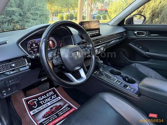 2021 HATASIZ BOYASIZ CİVİC 1.5 VTEC 182 HP EXECUTİVE PLUS FULL