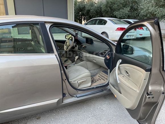 Fluence 1.6 Privilege 2010 Model - Otomatik - Benzin&Lpg Full