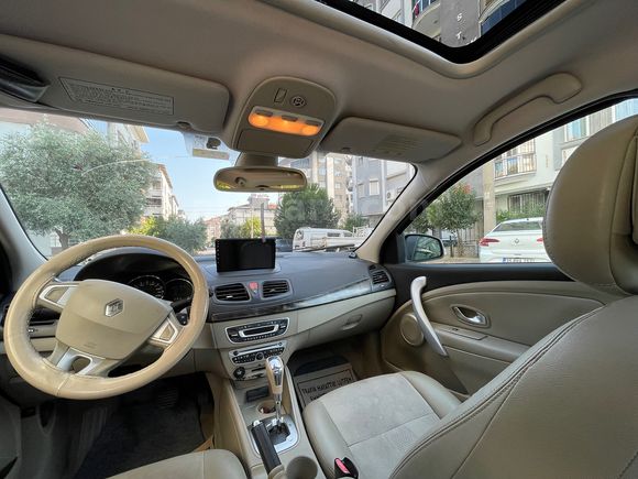 Fluence 1.6 Privilege 2010 Model - Otomatik - Benzin&Lpg Full