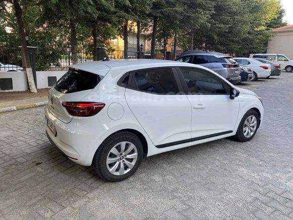 Sahibinden Renault Clio 1.0 TCe Joy 2022 Model 
