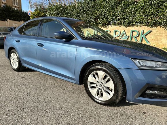 Sahibinden Skoda Octavia 1.5 e-Tec Elite 2021 Model 