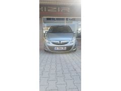 Galeriden Opel Corsa 1.4 Twinport Essentia 2013 Model Aydın