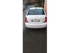 Sahibinden Hyundai Accent Era 1.5 CRDi-VGT Select 2011 Model İstanbul 165.000 km Beyaz