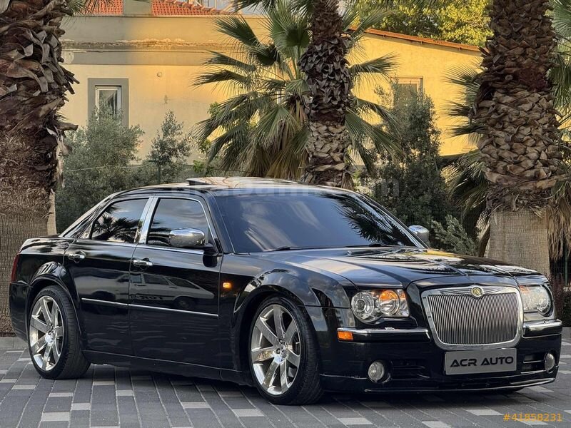 Galeriden Chrysler 300 C 3.0 CRD 2006 Model Denizli 380.000 km Siyah