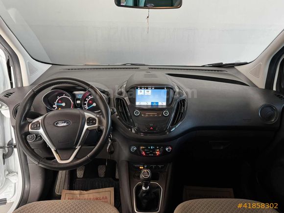 88BIN'DE 2020 MODEL FORD COURIER TİTANİUM PLUS HATASIZ