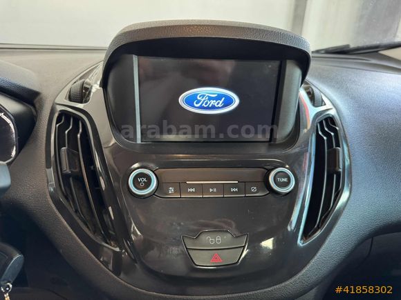 88BIN'DE 2020 MODEL FORD COURIER TİTANİUM PLUS HATASIZ