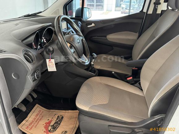 88BIN'DE 2020 MODEL FORD COURIER TİTANİUM PLUS HATASIZ