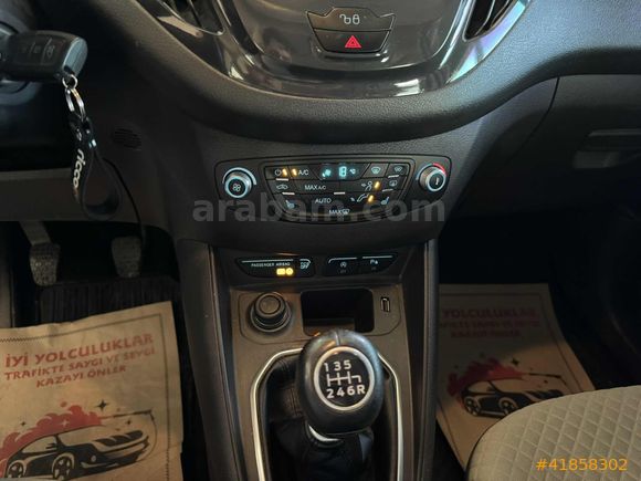 88BIN'DE 2020 MODEL FORD COURIER TİTANİUM PLUS HATASIZ