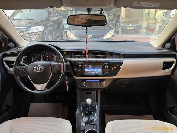 115 BIN'DE 2015 MODEL DİZEL COROLLA ADVANCE OTOMATİK HATASIZ