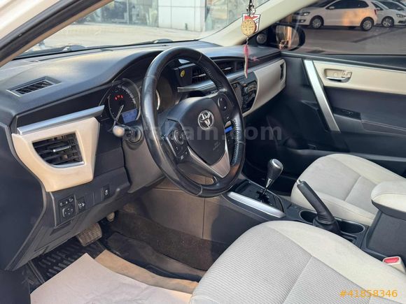 115 BIN'DE 2015 MODEL DİZEL COROLLA ADVANCE OTOMATİK HATASIZ