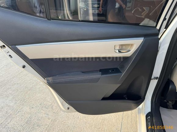 115 BIN'DE 2015 MODEL DİZEL COROLLA ADVANCE OTOMATİK HATASIZ