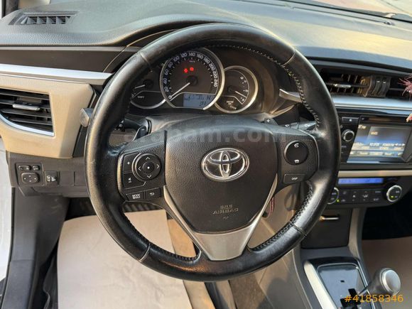 115 BIN'DE 2015 MODEL DİZEL COROLLA ADVANCE OTOMATİK HATASIZ