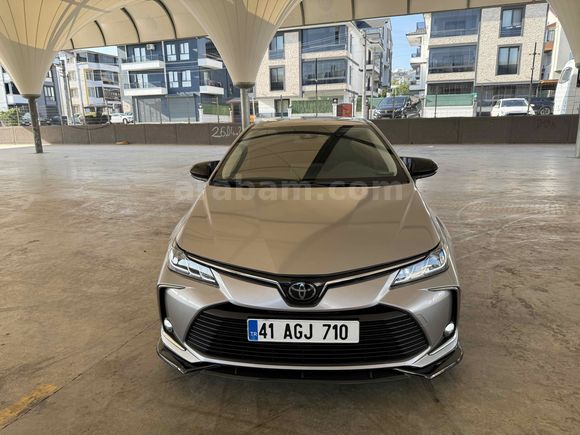 Sahibinden Toyota Corolla 1.6 Flame X Pack 2020 Model 