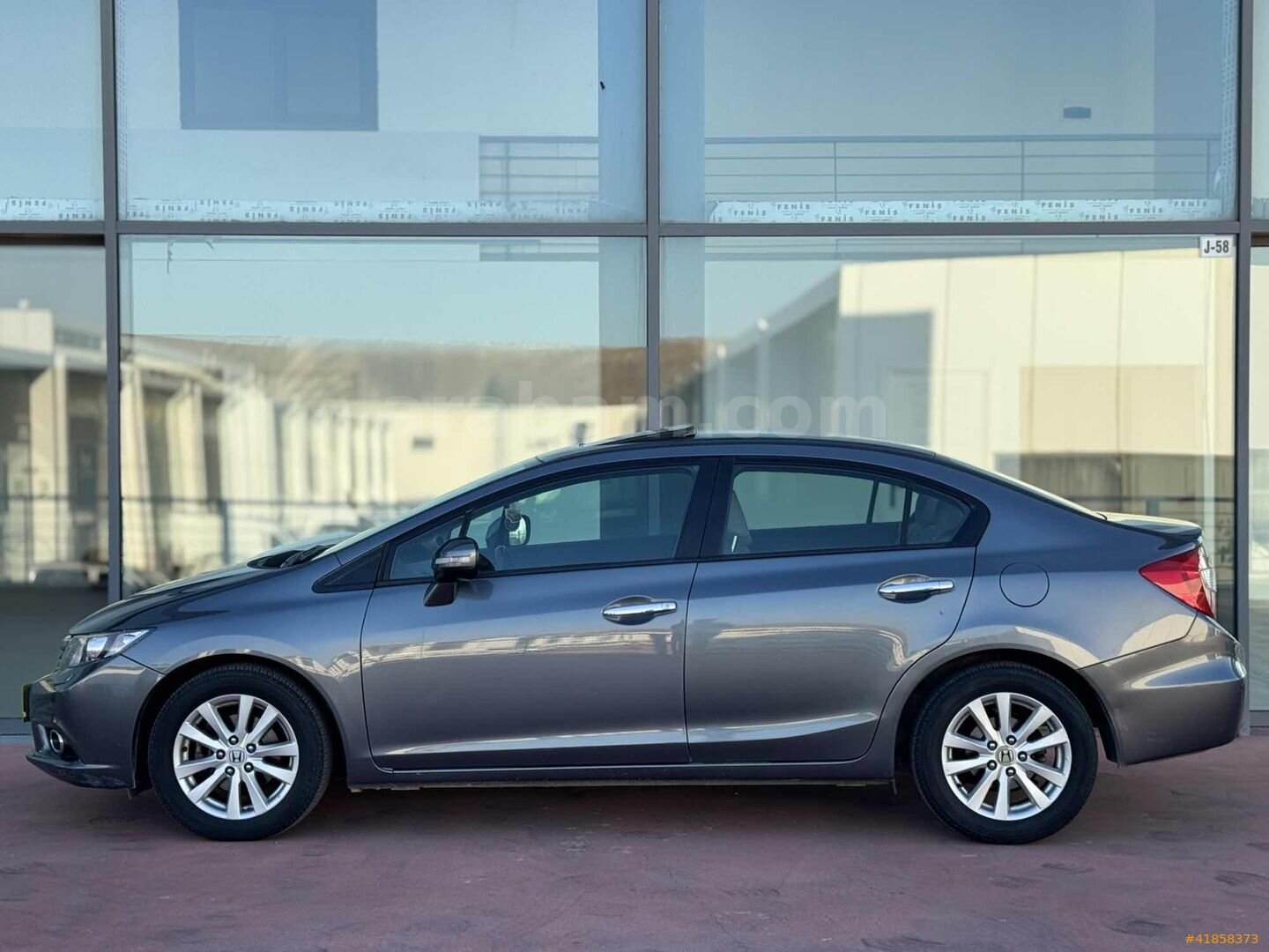 Galeriden Honda Civic 1.6i VTEC Eco Elegance 2012 Model Denizli 98.000 km Füme 4