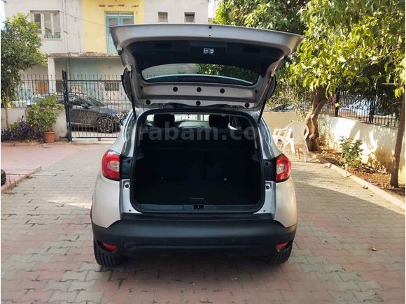 Sahibinden Renault Captur 1.5 dCi Touch 2014 Model  60.000 km Gri