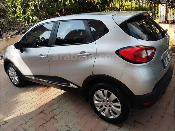 Sahibinden Renault Captur 1.5 dCi Touch 2014 Model  60.000 km Gri