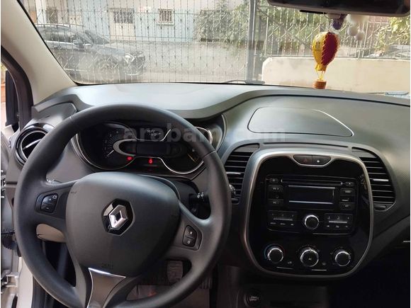 Sahibinden Renault Captur 1.5 dCi Touch 2014 Model  60.000 km Gri