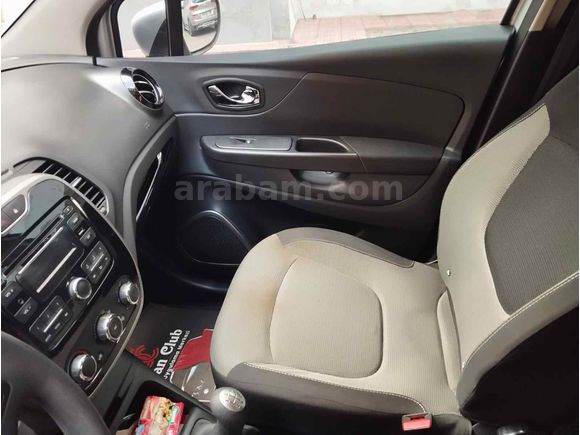 Sahibinden Renault Captur 1.5 dCi Touch 2014 Model  60.000 km Gri