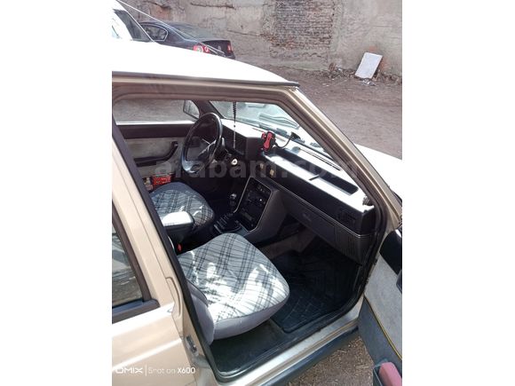 Sahibinden Renault R 9 1.4 Broadway GTE 1989 Model