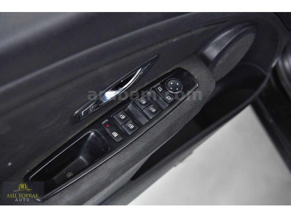 180 PEŞİNAT KALANI KREDİ 2013 FLUENCE TOUCH PLUS BAKIMLI