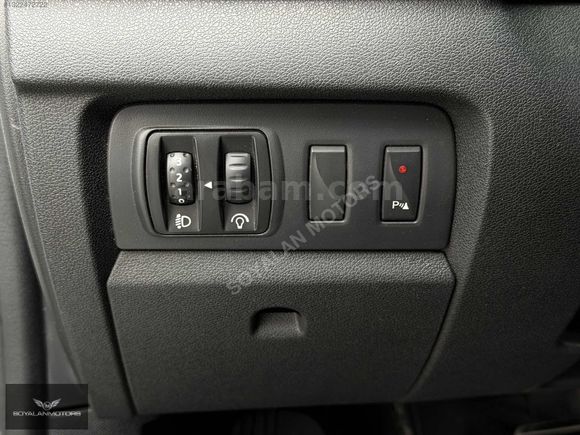 2013 MODEL FLUENCE TOUCH PLUS MAKYAJLI KASA SORUNSUZ BAKIMLI