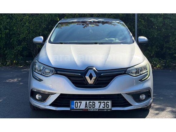 Sahibinden Renault Megane 1.5 Blue DCI Touch 2019 Model