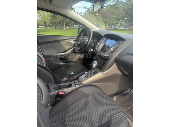 Sahibinden Ford Focus 1.6 Ti-VCT Trend 2012 Model 