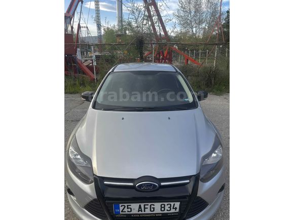 Sahibinden Ford Focus 1.6 Ti-VCT Trend 2012 Model 