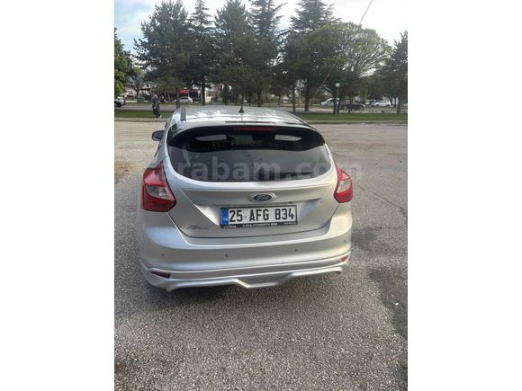Sahibinden Ford Focus 1.6 Ti-VCT Trend 2012 Model 