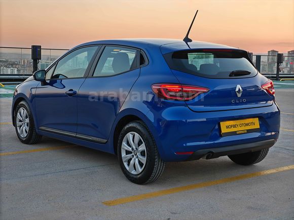 2023 MODEL 76 BİN KM HATASIZ BOYASIZ YETKİLİ SERVİS BAKIMLI CLİO
