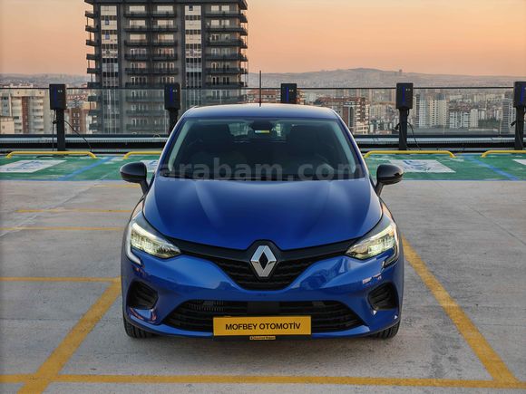 2023 MODEL 76 BİN KM HATASIZ BOYASIZ YETKİLİ SERVİS BAKIMLI CLİO