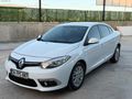 TEMİZ AİLE ARABASI