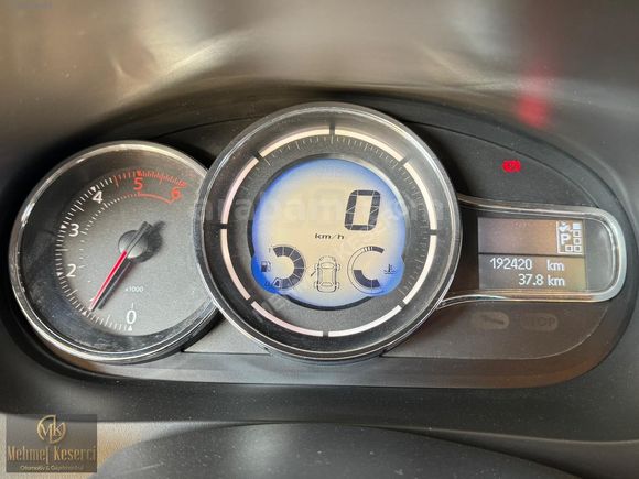 HATASIZ BOYASIZ 2015 MODEL FLUENCE TOUCH PLUS 192.500 KM