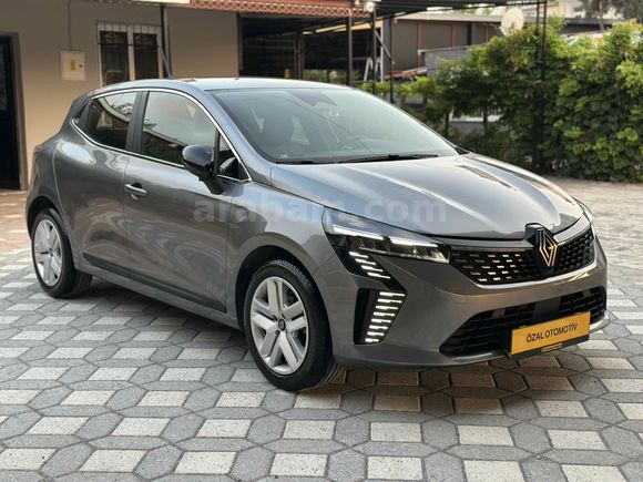 2025 RENAULT CLİO 13 BİNDE HATASIZ BOYASIZ GSR2 MİNERAL GRİ