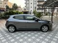 2025 RENAULT CLİO 13 BİNDE HATASIZ BOYASIZ GSR2 MİNERAL GRİ