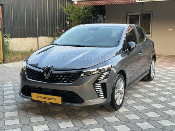 2025 RENAULT CLİO 13 BİNDE HATASIZ BOYASIZ GSR2 MİNERAL GRİ