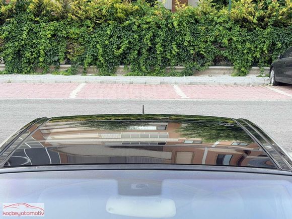 KOÇBEY'DEN E 240 AVANTGARDE CAM TAVANLI