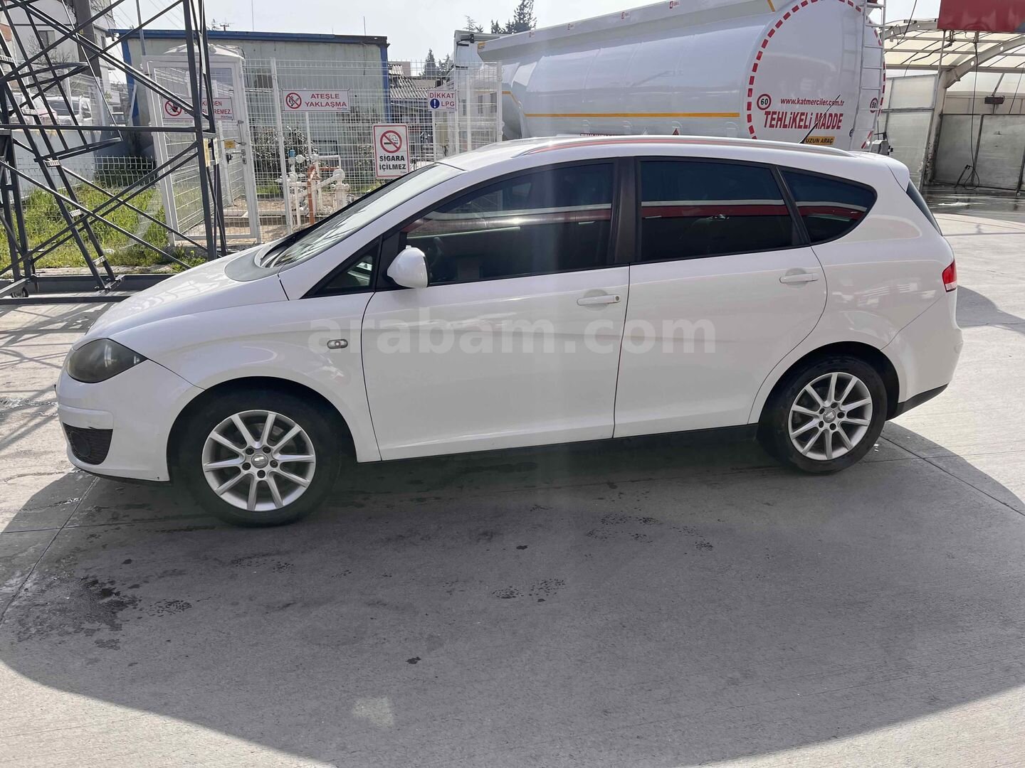 Sahibinden Seat Altea 1.6 TDI Style XL 2013 Model Kocaeli 436.000 km Beyaz 4