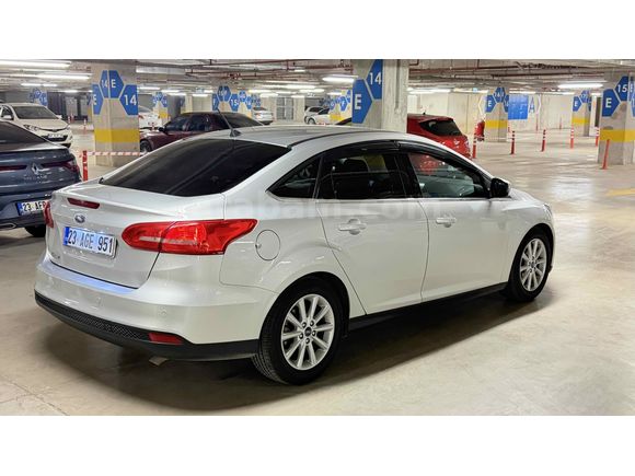Sahibinden Ford Focus 1.6 Ti-VCT Titanium 2018 Model 