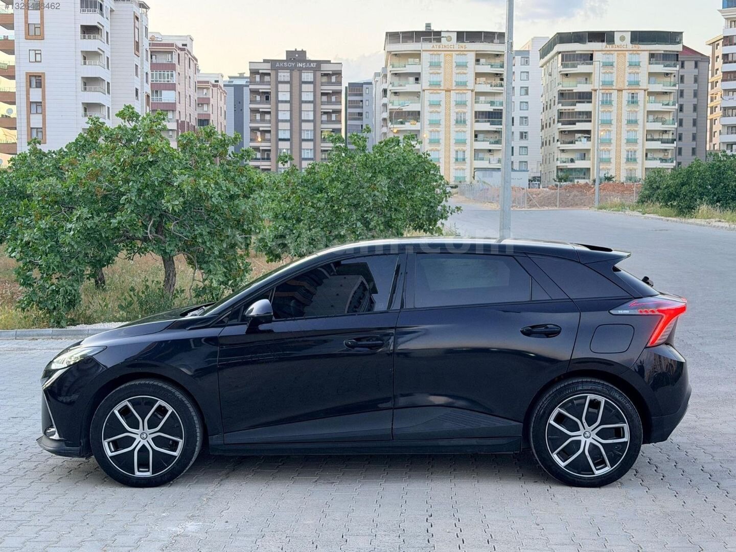 Galeriden MG MG4 Luxury 2023 Model Şanlıurfa 31.700 km Siyah 5