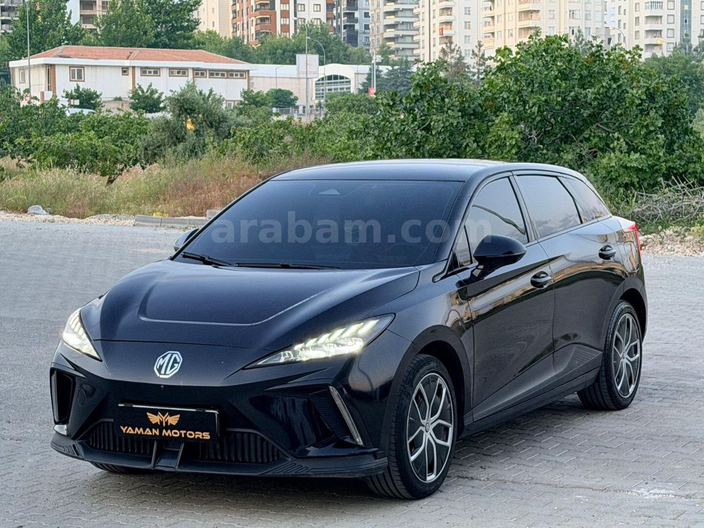 Galeriden MG MG4 Luxury 2023 Model Şanlıurfa 31.700 km Siyah 2